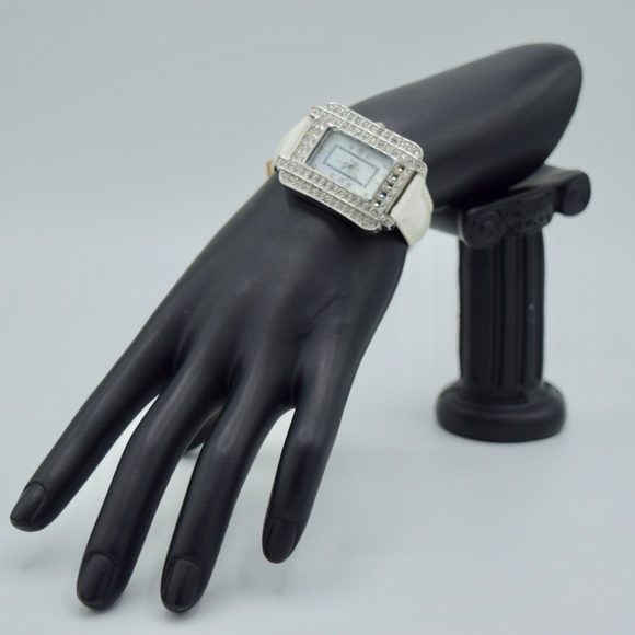 Y2K Baby Phat Watch - Picture 2 of 6